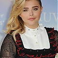 Chloe-Moretz_-Paying-Homage-Photocall-at-42th-Deauville-US-Film-Festival--20.jpg