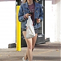 Keeps_it_casual_while_stopping_by_a_CVS_pharmacy_in_Studio_City2C_CA_28229.jpg